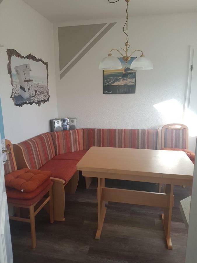 Ferienwohnung Haus-Sonneck Esens Exterior foto
